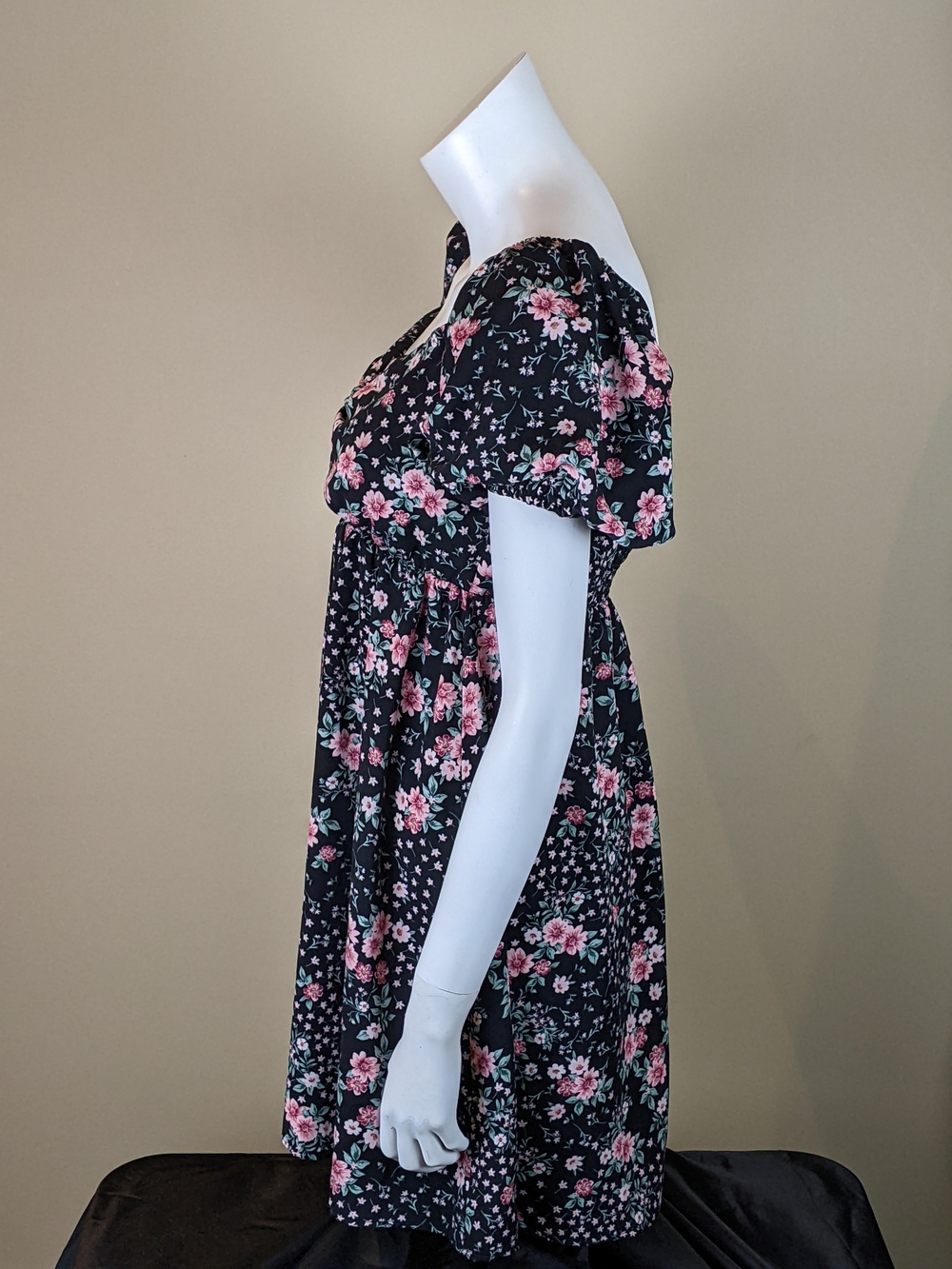 Baby Doll Dress - Picture 4 of 5